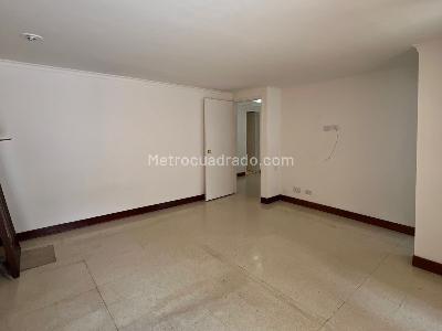 Apartamento en arriendo en Laureles, Medellín · foto 6 de 14