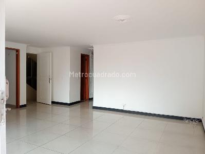 Apartamento de 3 alcobas en venta en Laureles, Medellín, 105 m² · foto 3 de 18