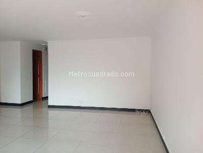 Apartamento de 3 alcobas en venta en Laureles, Medellín, 105 m² · foto 4 de 18
