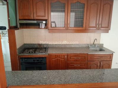 Apartamento de 3 alcobas en venta en Laureles, Medellín, 105 m² · foto 7 de 18