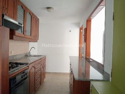 Apartamento de 3 alcobas en venta en Laureles, Medellín, 105 m² · foto 8 de 18
