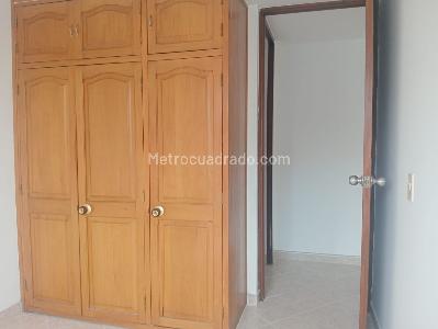 Apartamento de 3 alcobas en arriendo en Carlos E. Restrepo, Medellín, 75 m² · foto 14 de 17
