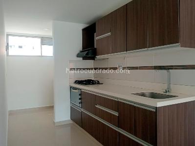 Apartamento en venta en Laureles, Medellín · foto 4 de 18