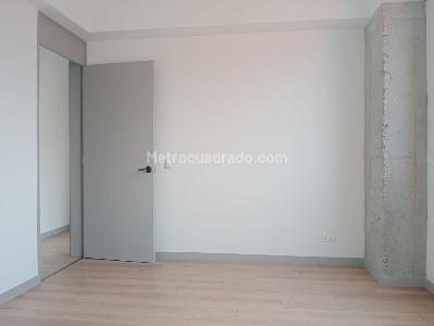 Apartamento de 3 alcobas en venta en Laureles, Medellín, 153 m² · foto 11 de 19