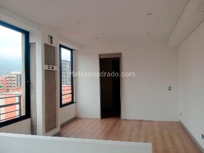 Apartamento de 3 alcobas en venta en Laureles, Medellín, 153 m² · foto 15 de 19