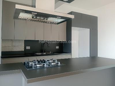 Apartamento de 3 alcobas en venta en Laureles, Medellín, 153 m² · foto 7 de 19