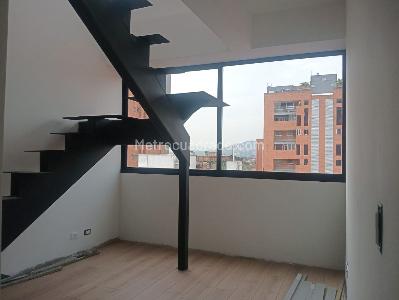 Apartamento de 3 alcobas en venta en Laureles, Medellín, 153 m² · foto 9 de 19