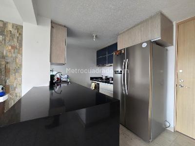 Apartamento de 2 alcobas en venta en Belen, Medellín, 80 m² · foto 5 de 12