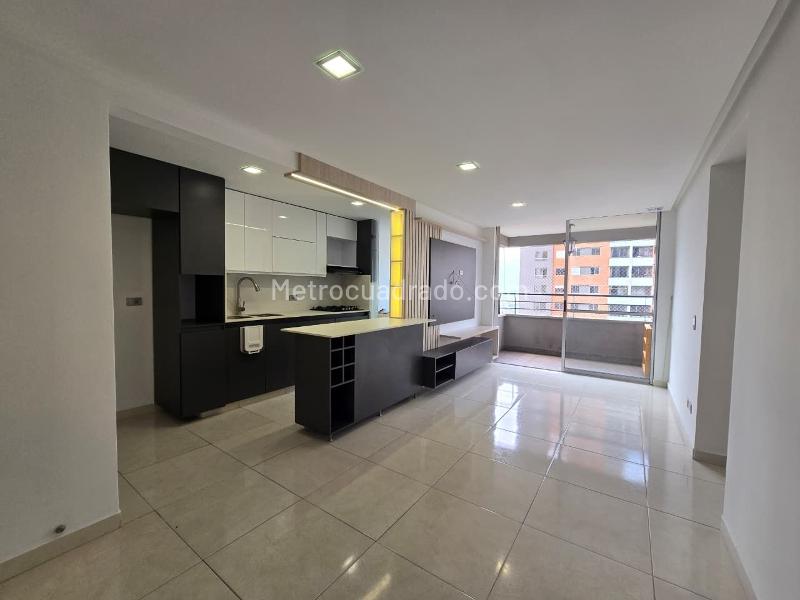Apartamento en Arriendo en Itagüí (3 Alcobas, 71 m²)