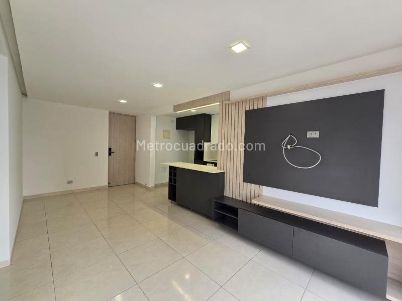 3BR Apartment for Rent in Itagüí (71 m²) - 3