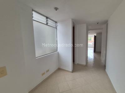 Apartamento de 3 alcobas en venta en Laureles, Medellín, 78 m² · foto 15 de 18