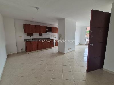 Apartamento de 3 alcobas en venta en Laureles, Medellín, 78 m² · foto 2 de 18