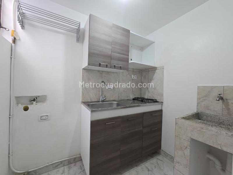Apartamento Tipo Estudio Sencillo en Belén (Exterior) - 6