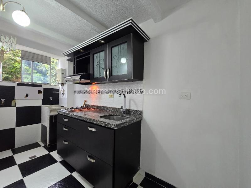 2BR Apartment in Gated Complex near Amenities in Belún - 9