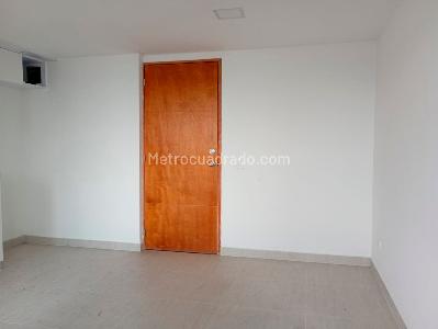 Apartamento en venta en La America, Medellín · foto 3 de 19