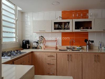 Apartamento en venta en Laureles, Medellín · foto 6 de 19