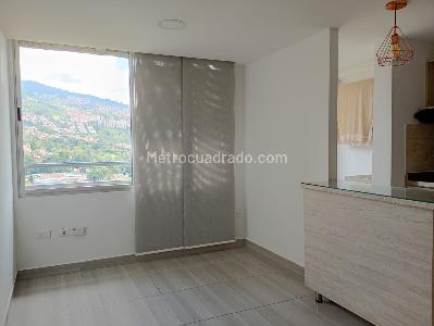 Apartamento en venta en La America, Medellín · foto 2 de 19