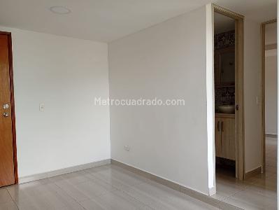 Apartamento en venta en La America, Medellín · foto 3 de 19