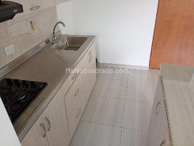 Apartamento en venta en La America, Medellín · foto 9 de 19