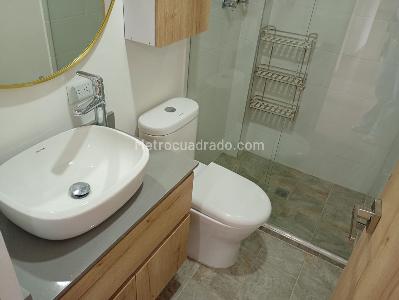 Apartamento de 3 alcobas en arriendo en Laureles, Medellín, 120 m² · foto 18 de 20