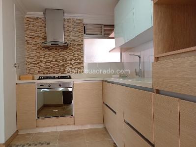 Apartamento de 3 alcobas en arriendo en Laureles, Medellín, 120 m² · foto 7 de 20