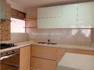Apartamento de 3 alcobas en arriendo en Laureles, Medellín, 120 m² · foto 9 de 20