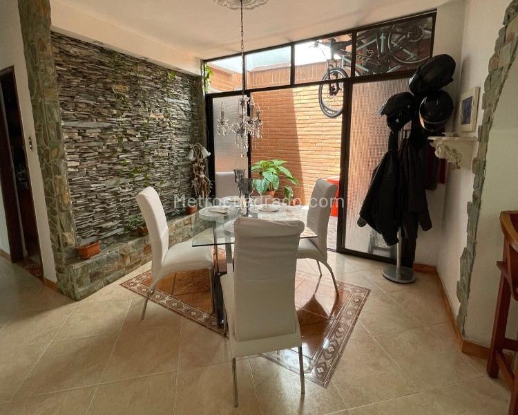Apartamento Independiente de 2 Alcobas en Arriendo en Belén - 2