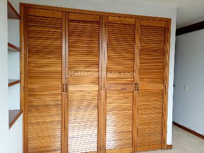 Apartamento en venta en Laureles, Medellín · foto 11 de 17