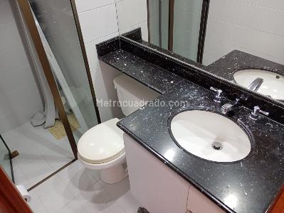 Apartamento en venta en Laureles, Medellín · foto 16 de 17