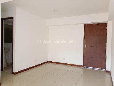 Apartamento de 2 alcobas en arriendo en La America, Medellín, 65 m² · foto 2 de 17