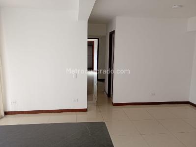 Apartamento de 2 alcobas en arriendo en La America, Medellín, 65 m² · foto 4 de 17