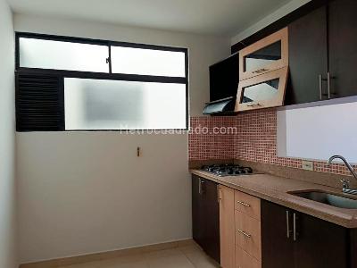 Apartamento de 3 alcobas en venta en Belen, Medellín, 64 m² · foto 2 de 14