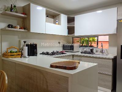 Apartamento en venta en Laureles, Medellín · foto 6 de 16
