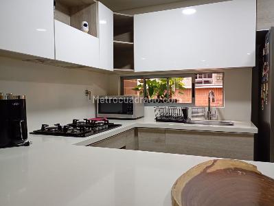Apartamento en venta en Laureles, Medellín · foto 7 de 16