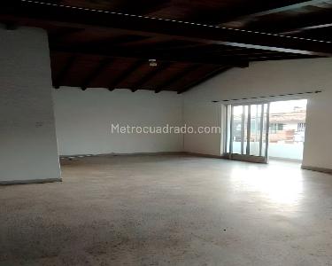 Casa de 4 alcobas en venta en Belen, Medellín, 134 m² · foto 3 de 16