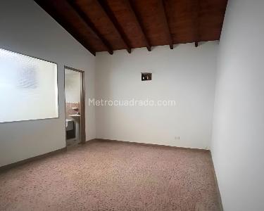 Casa de 4 alcobas en venta en Belen, Medellín, 134 m² · foto 9 de 16