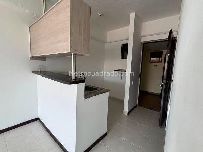 Apartamento de 3 alcobas en venta en Laureles, Medellín, 58 m² · foto 5 de 18