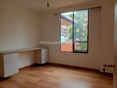 Apartamento de 3 alcobas en venta en Laureles, Medellín, 173 m² · foto 11 de 16