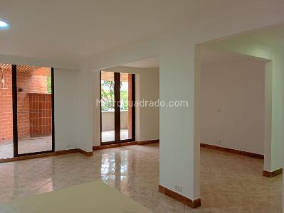 Apartamento de 3 alcobas en venta en Laureles, Medellín, 173 m² · foto 1 de 16