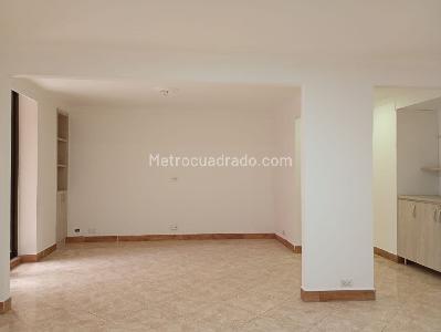 Apartamento de 3 alcobas en venta en Laureles, Medellín, 173 m² · foto 4 de 16