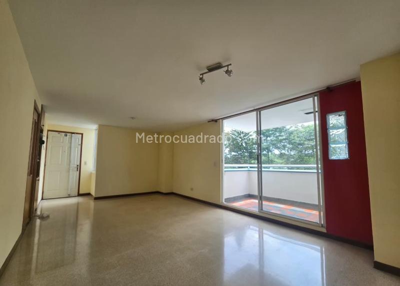 3BR Apartment in Gated Community in Belen