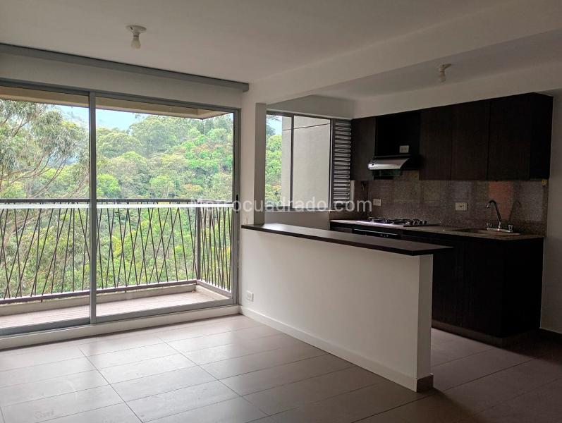 Apartamento de 2 Alcobas en Laureles (Medellín) - 3