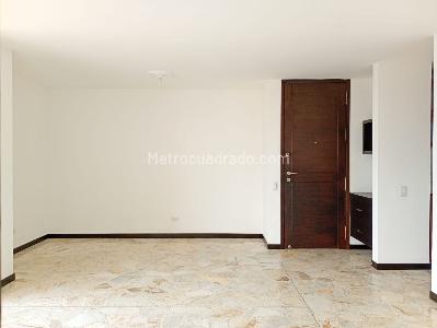 Apartamento de 3 alcobas en venta en Laureles, Medellín, 92 m² · foto 3 de 16