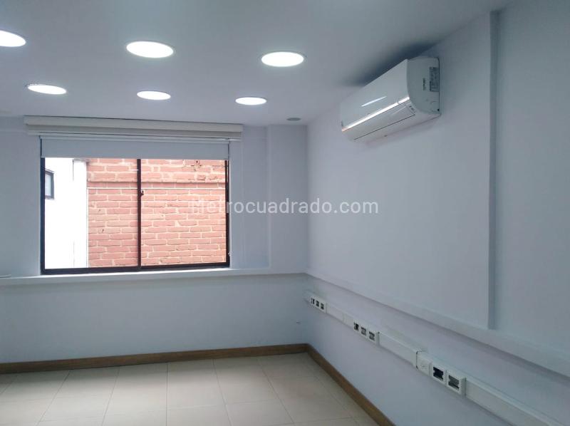Oficina en Arriendo, LAURELES, Medellín - Więcej