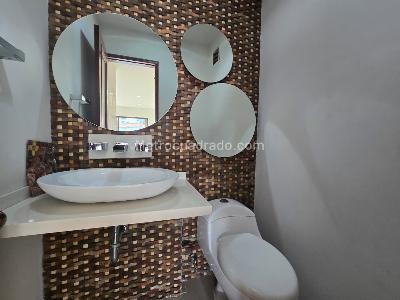 Apartamento de 3 alcobas en venta en Belen, Medellín, 187 m² · foto 14 de 20