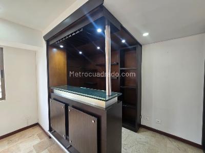 Apartamento de 3 alcobas en venta en Belen, Medellín, 187 m² · foto 18 de 20