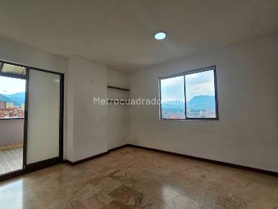 Apartamento de 3 alcobas en venta en Belen, Medellín, 187 m² · foto 7 de 20