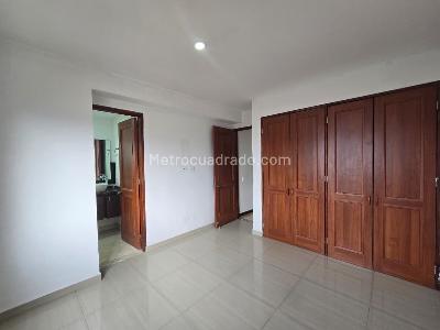 Apartamento de 3 alcobas en venta en Belen, Medellín, 187 m² · foto 8 de 20