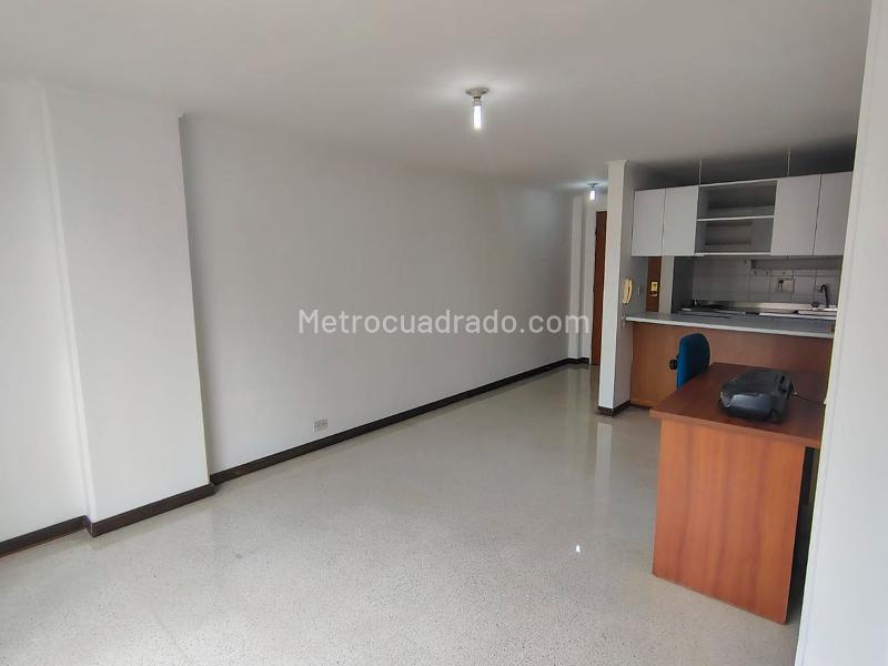 1BR Exterior Apartment in Laureles with 2 Baths and Parking - 2