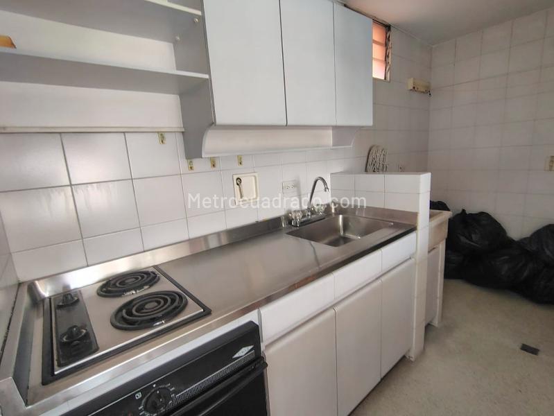 1BR Exterior Apartment in Laureles with 2 Baths and Parking - 6